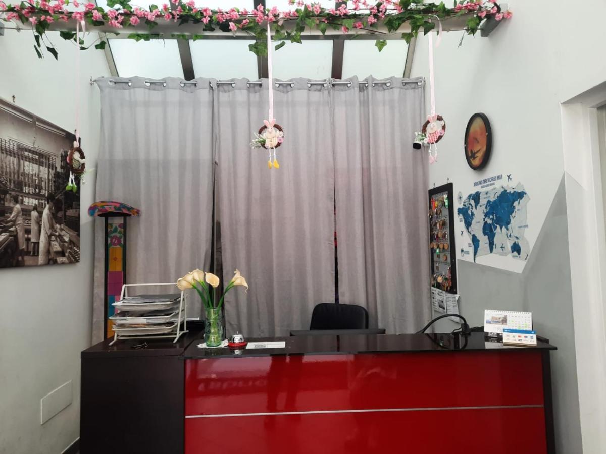 Fabric Hostel Портичи Экстерьер фото
