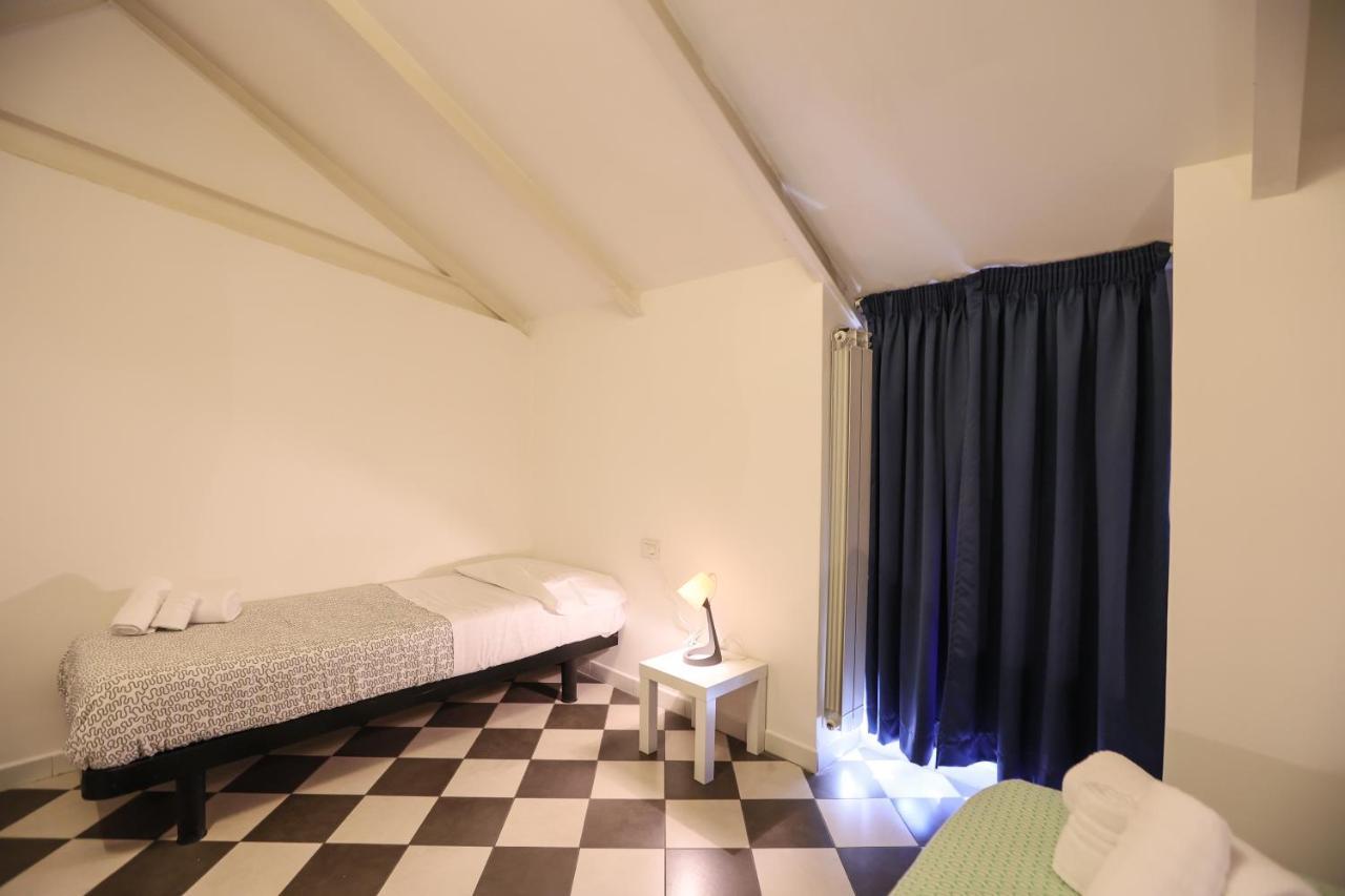 Fabric Hostel Портичи Экстерьер фото
